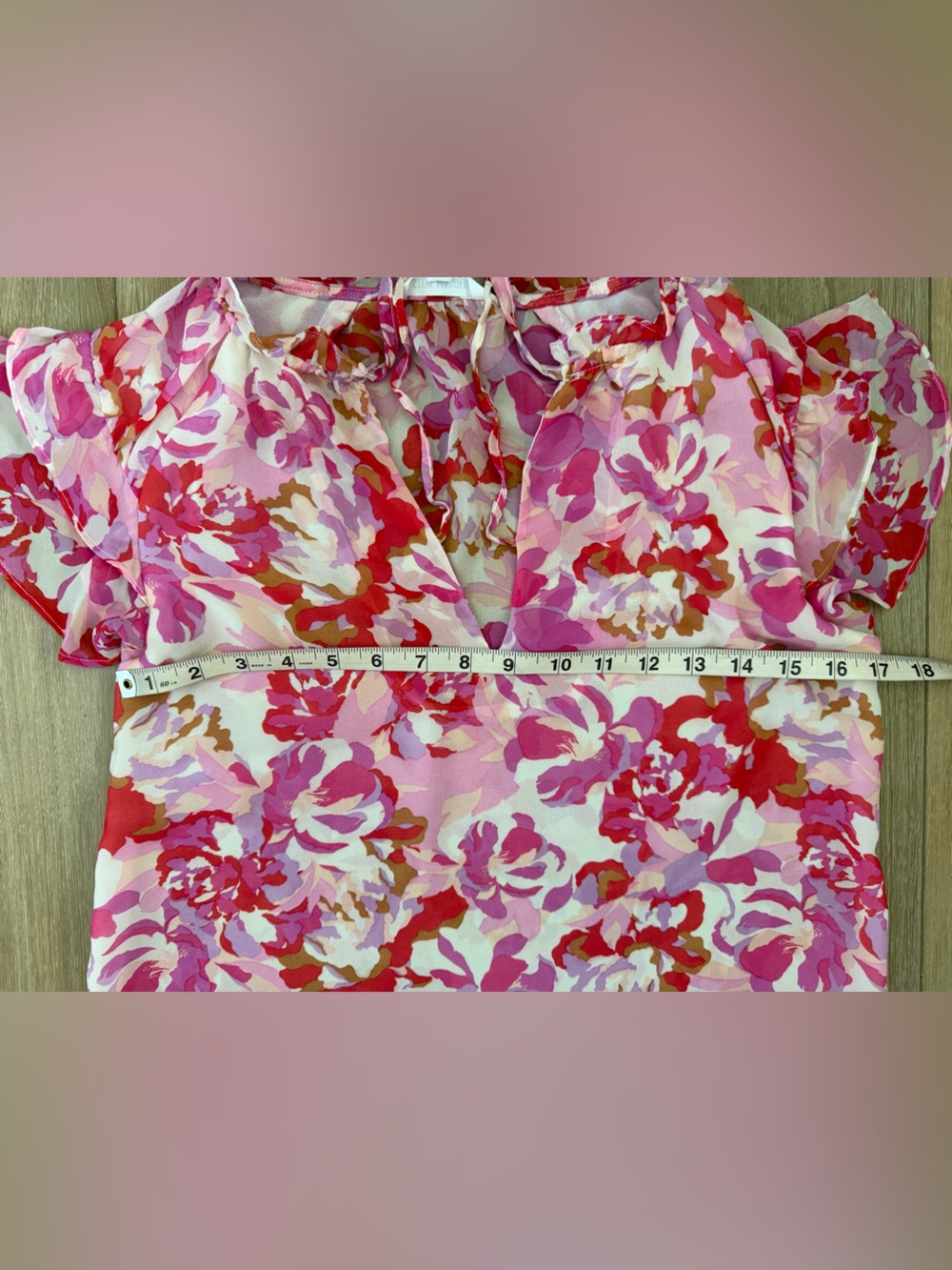 STEVE MADDEN Blurry Floral Ruffle Top NWT - Picture 4 of 7